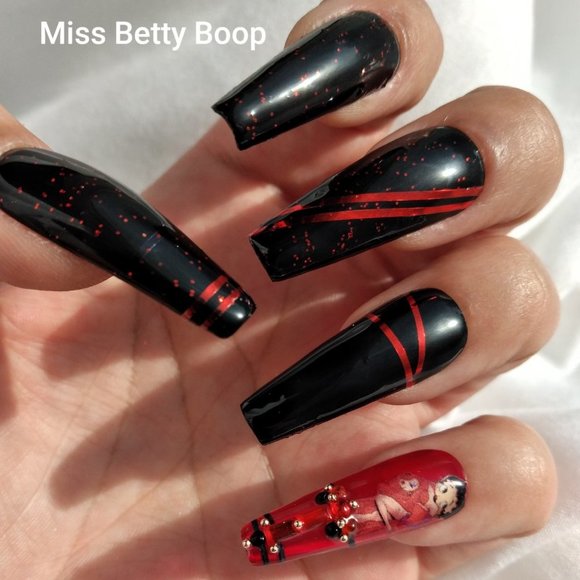 Red /black and gold Betty Boop  press on nails - Picture 2 of 5